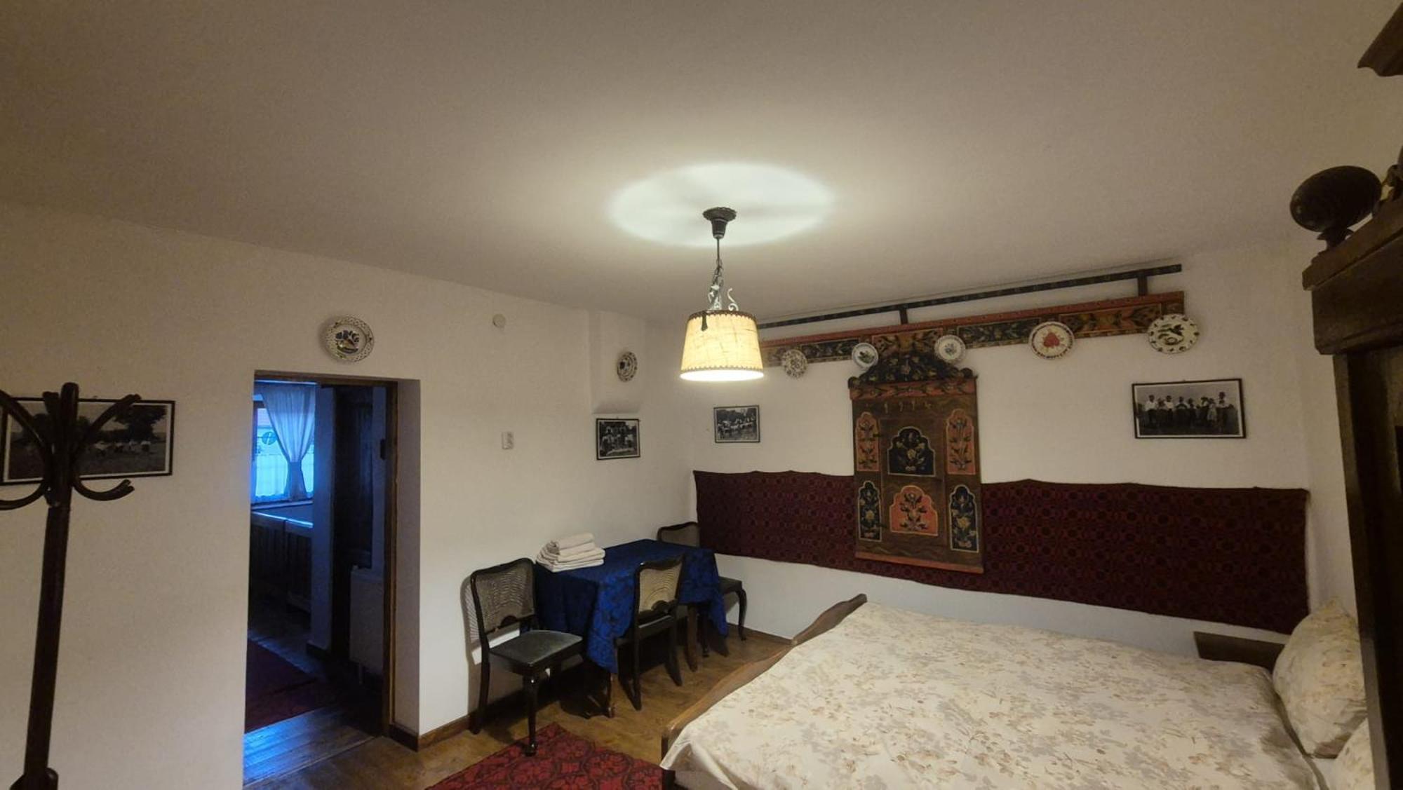 Casa Traditionala Transilvaneana Rucar  Quarto foto